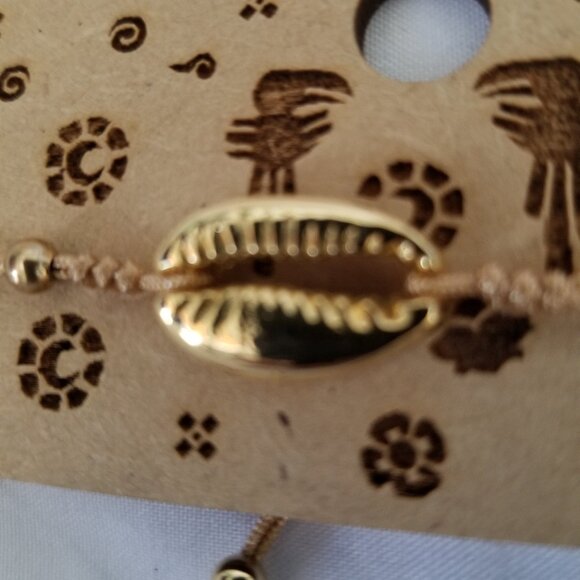 Arte Gold Plated Shell Bracelet NEW - Picture 3 of 3